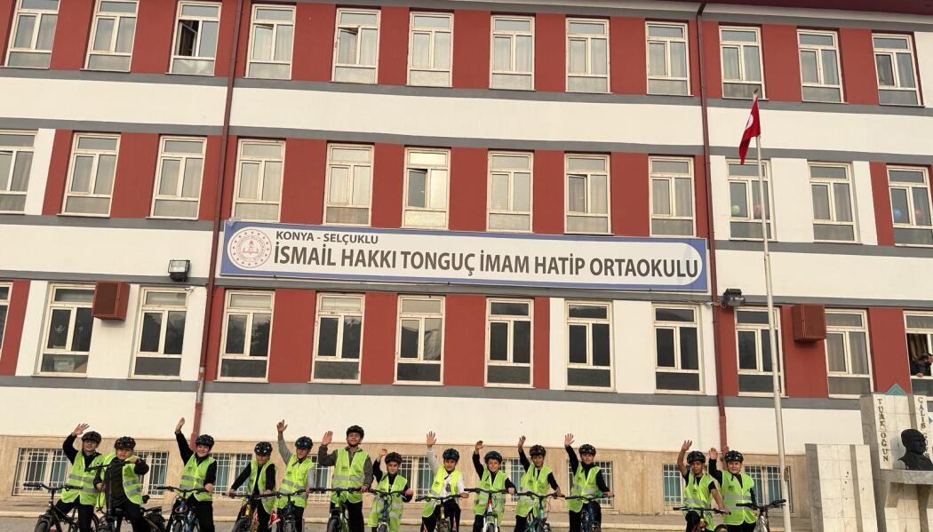 GÜVENLİ OKUL YOLLARI PROJESİ faaliyet gorseli
