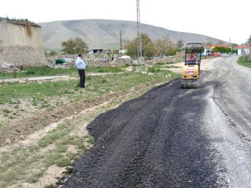 MEVLÜTLÜ MAHALLE YOLU YAMA ÇALIŞMASI  faaliyet gorseli