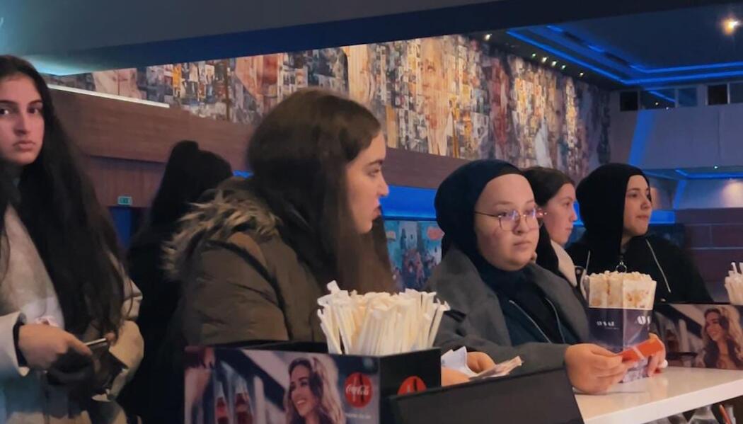 LİSE ÖĞRENCİLERİNE SİNEMA ETKİNLİĞİ faaliyet gorseli