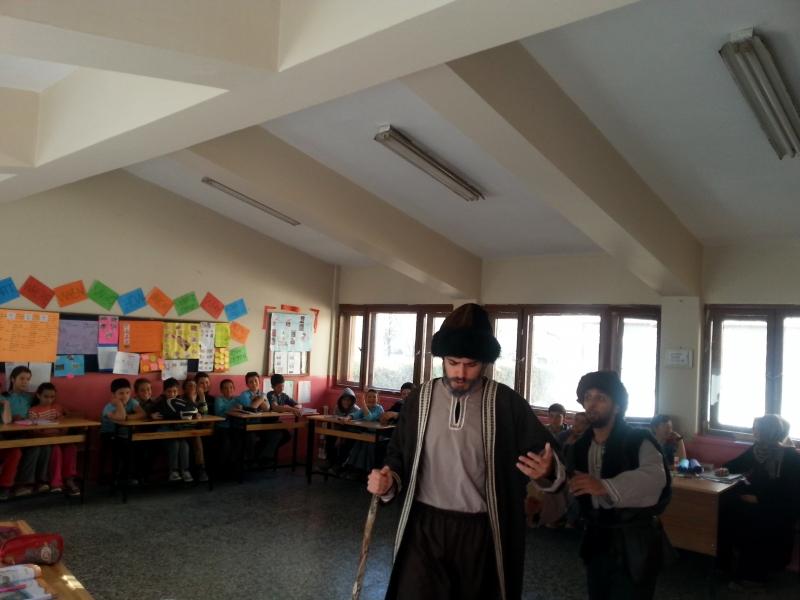 MEDENİYET OKULU DEĞERLER EĞİTİMİ TİYATRO GÖSTERİSİ faaliyet gorseli