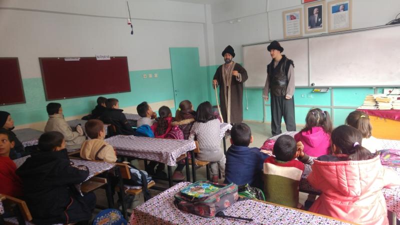 MEDENİYET OKULU DEĞERLER EĞİTİMİ DERGİ DAĞITIMI faaliyet gorseli