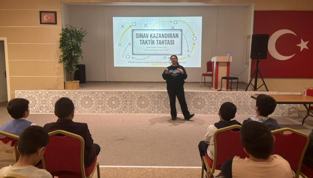 BİLGEHANELER BURSLULUK SINAVI SEMİNERİ faaliyet gorseli