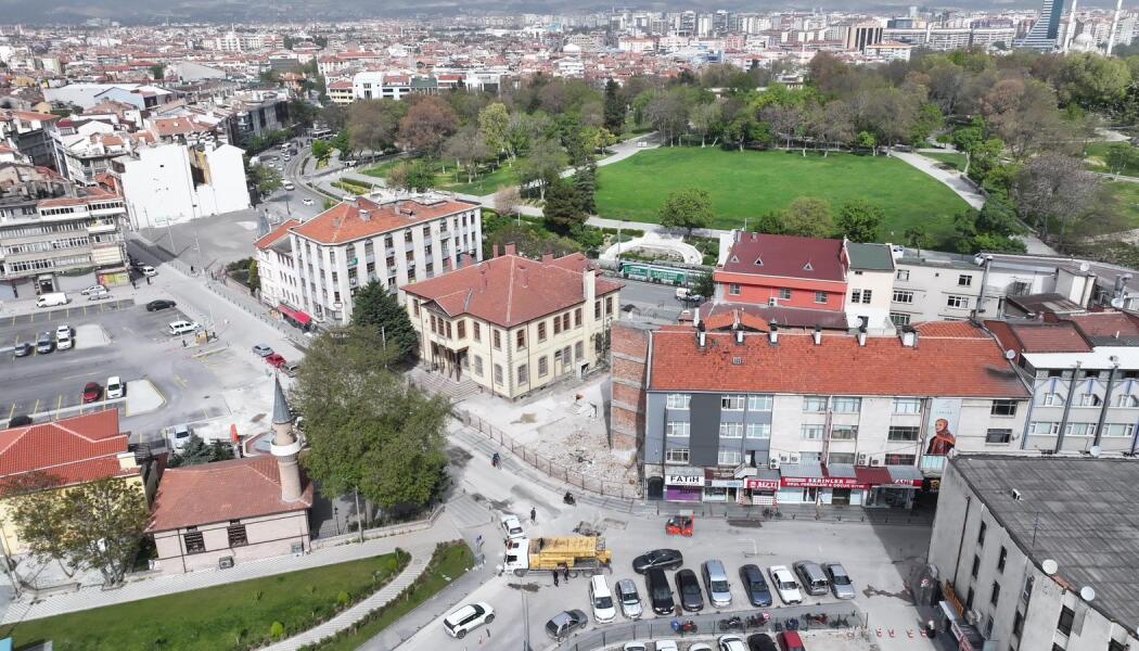 MERAM İLÇESİ SAHİPATA MAHALLESİNDE BULUNAN 2 ADET TAŞINMAZIN YIKILMASI İŞİ faaliyet gorseli