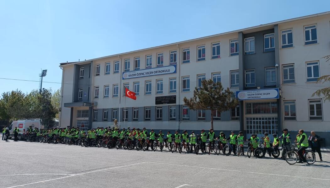 GÜVENLİ OKUL YOLLARI PROJESİ faaliyet gorseli