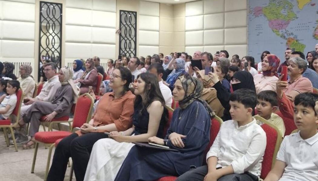 İBN'İ SİNA BİLGEHANE İNGİLİZCE DİL SINIFI YIL SONU ETKİNLİĞİ faaliyet gorseli