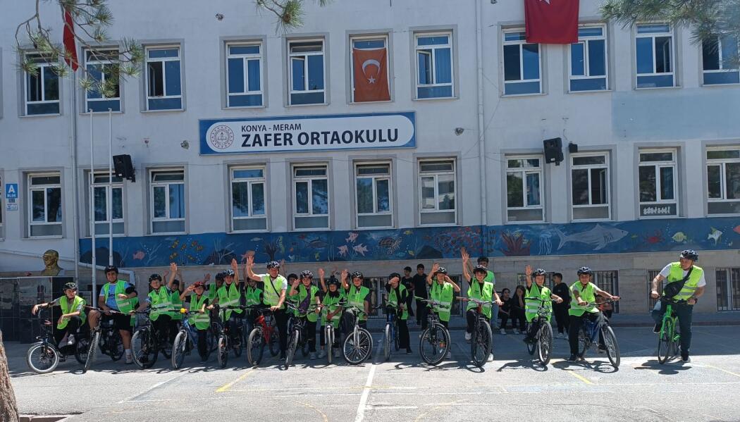GÜVENLİ OKUL YOLLARI PROJESİ faaliyet gorseli