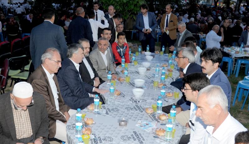 LADİKLİ AHMED HÜDAİ HAZRETLERİ ANMA PROGRAMI faaliyet gorseli