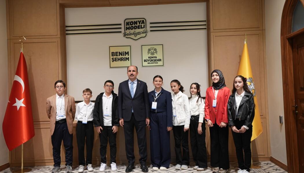 KONYA BÜYÜKŞEHİR BELEDİYE BAŞKANI SAYIN UĞUR İBRAHİM ALTAY'A MAKAMINDA ZİYARET faaliyet gorseli