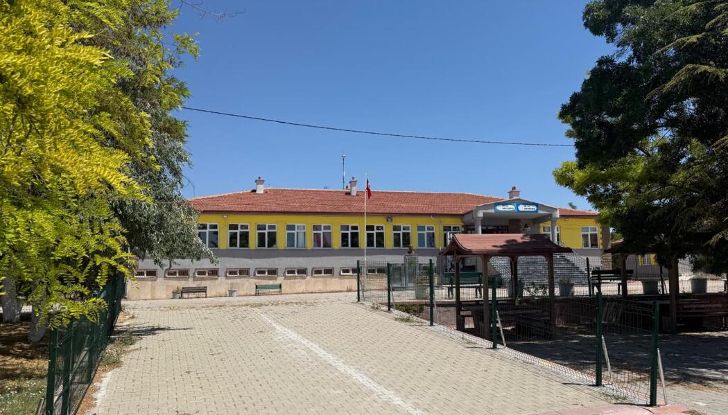 YUNAK İLÇESİ SARAY MAHALLESİNE 1 ADET AÇIK HALISAHA YAPIM İŞİ faaliyet gorseli