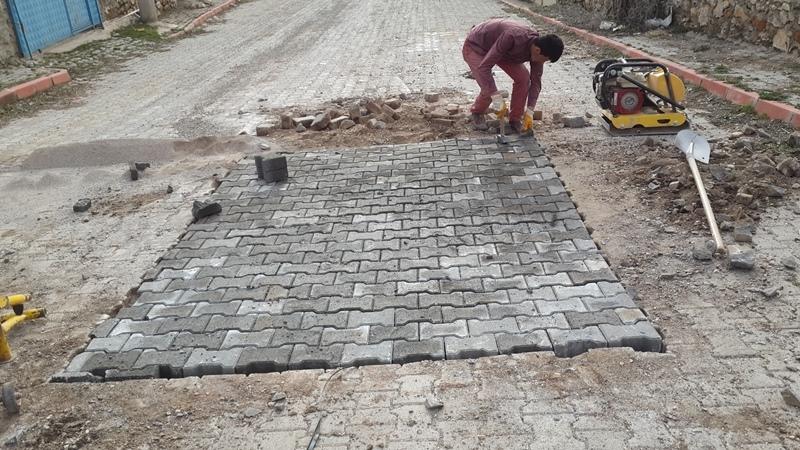 İLÇESİ MERKEZİ MAHALLELERİ TRETUVAR TAMİR VE TADİLAT YAPIMI faaliyet gorseli