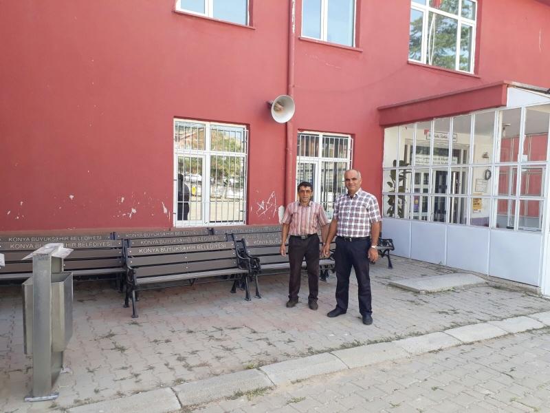 KARASINIR MAHALLESİ KARASINIR İLKÖĞRETİM OKULUNA BANK TESLİMİ faaliyet gorseli
