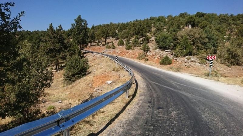 YUKARI EŞENLER MAHALLE YOLU OTO  KORKULUK YAPIMI  faaliyet gorseli