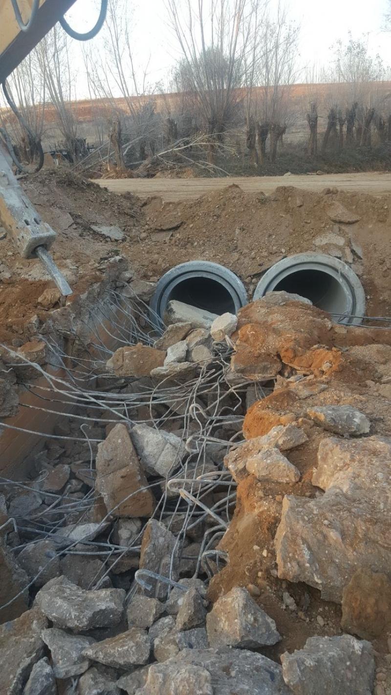 YENİCE MAHALLESİ ESKİ KÖPRÜ YIKIMI VE YERİNE YENİ KÖPRÜ YAPIMI faaliyet gorseli