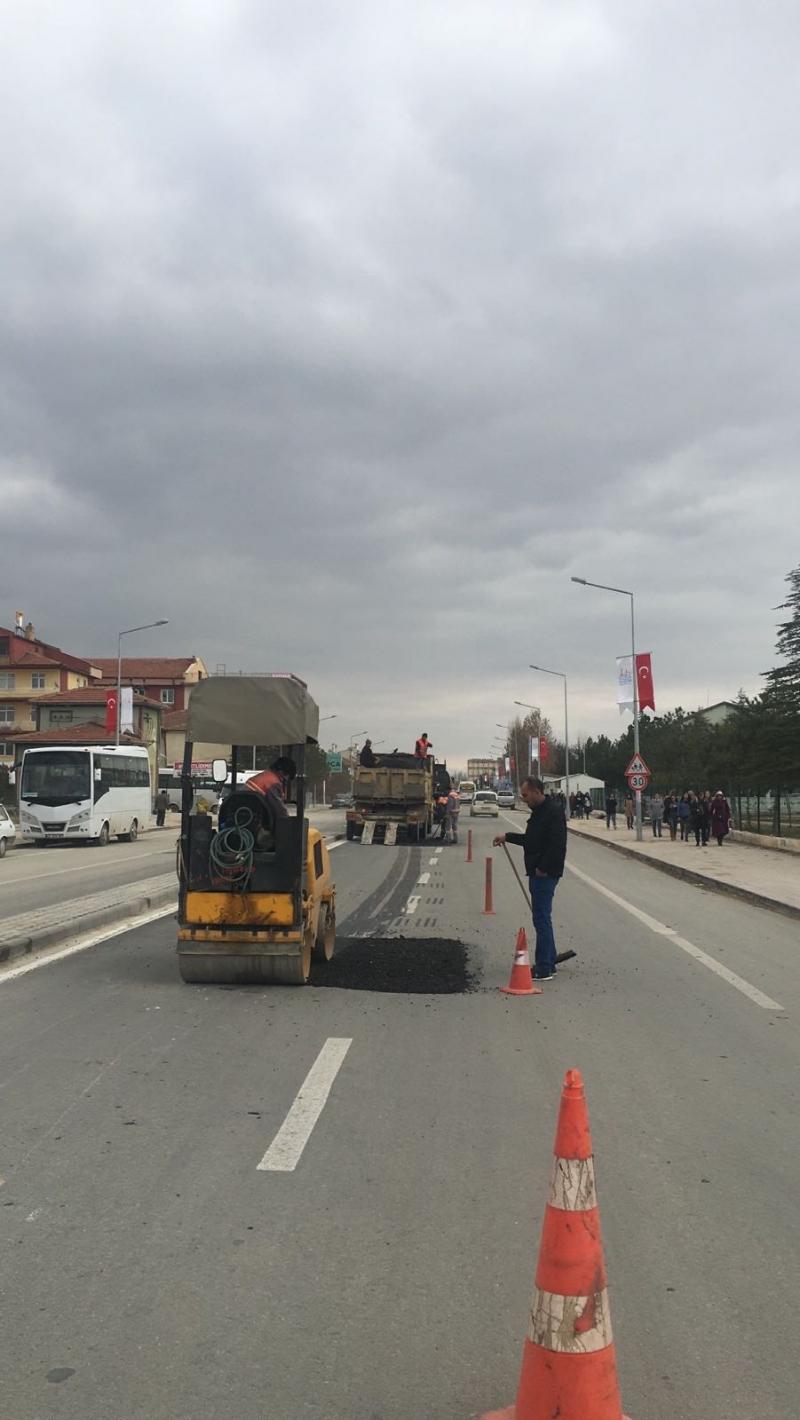İLÇE MERKEZ KAPLICALAR ÖNÜ YAMA ÇALIŞMASI faaliyet gorseli