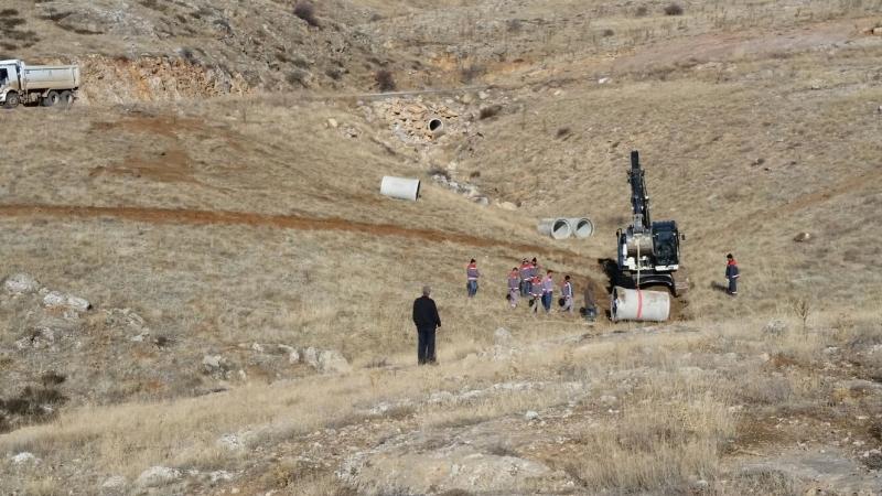 İLÇE MERKEZ-MEŞELİK ARASI BAĞLANTI YOLU BÜZ ÇALIŞMASI faaliyet gorseli