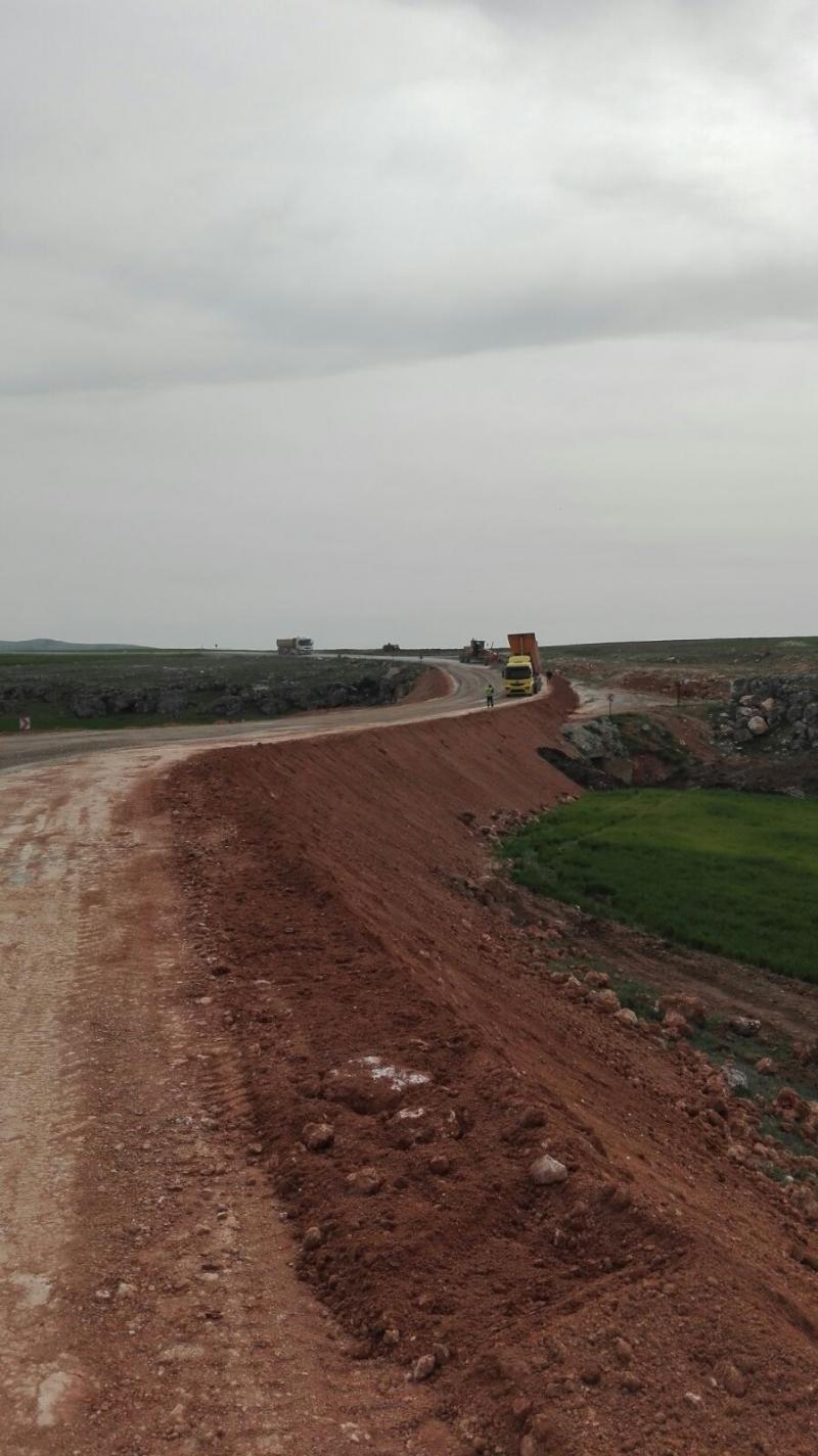 ÇAYIRBAŞI-SARIKAYA ARASI MENFEZ ÜSTÜ DOLGU VE VİRAJ KESME ÇALIŞMASI faaliyet gorseli