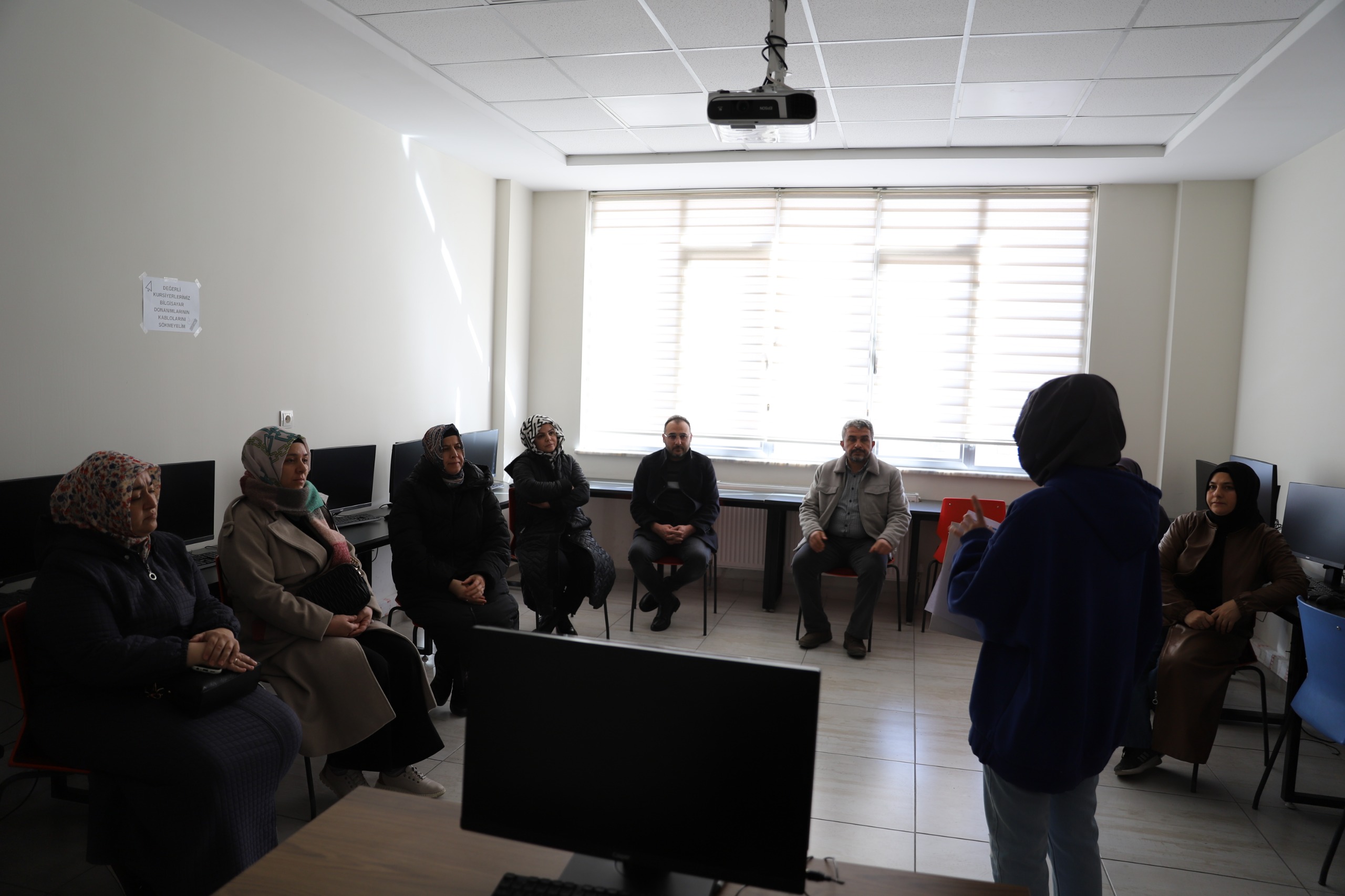 Genç KOMEK Atölyeleri – Veli Bilgilendirme Toplantısı Gerçekleştirildi