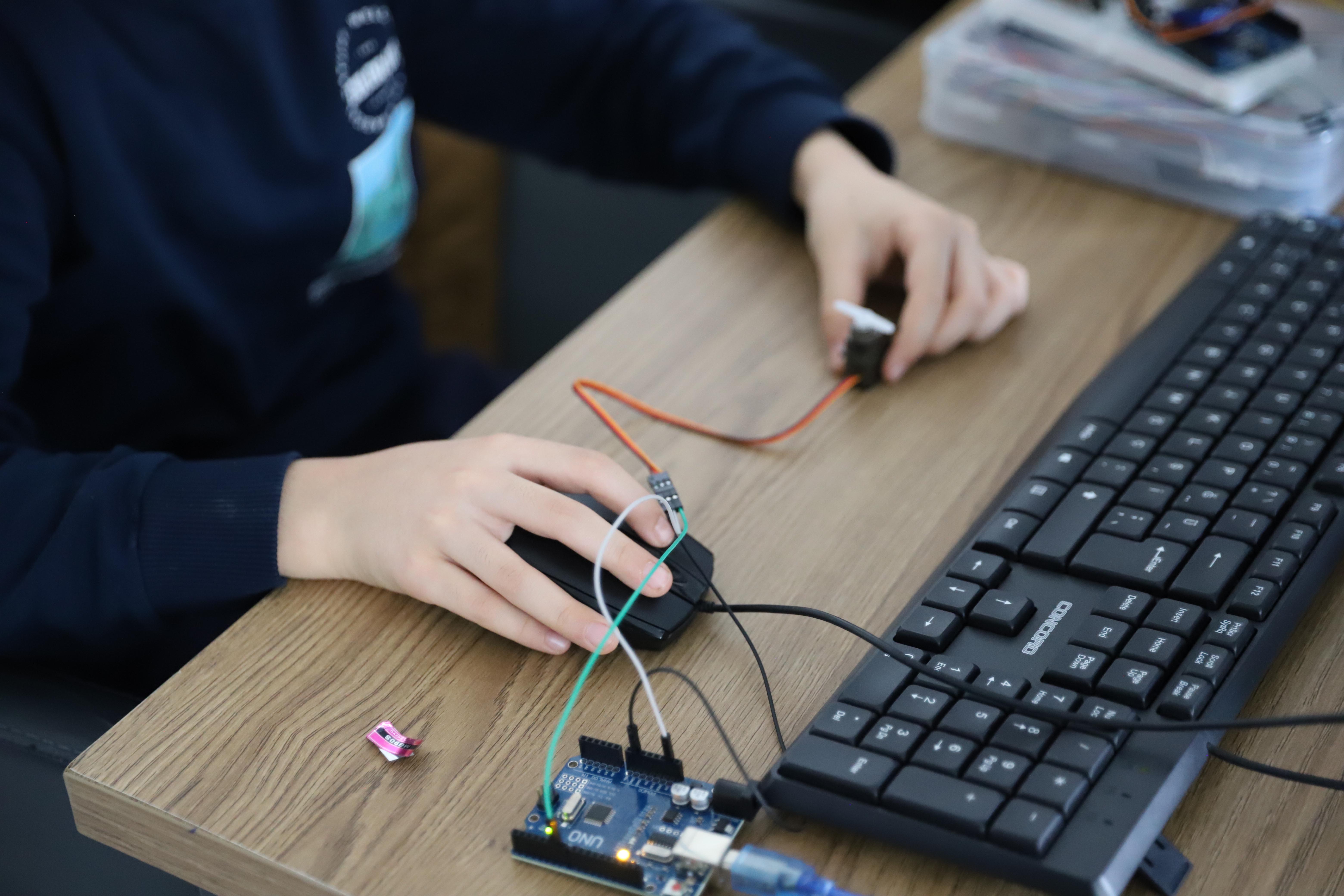 GENÇ KOMEK’TE 21. YÜZYIL BECERİLERİ EĞİTİMİ DEVAM EDİYOR