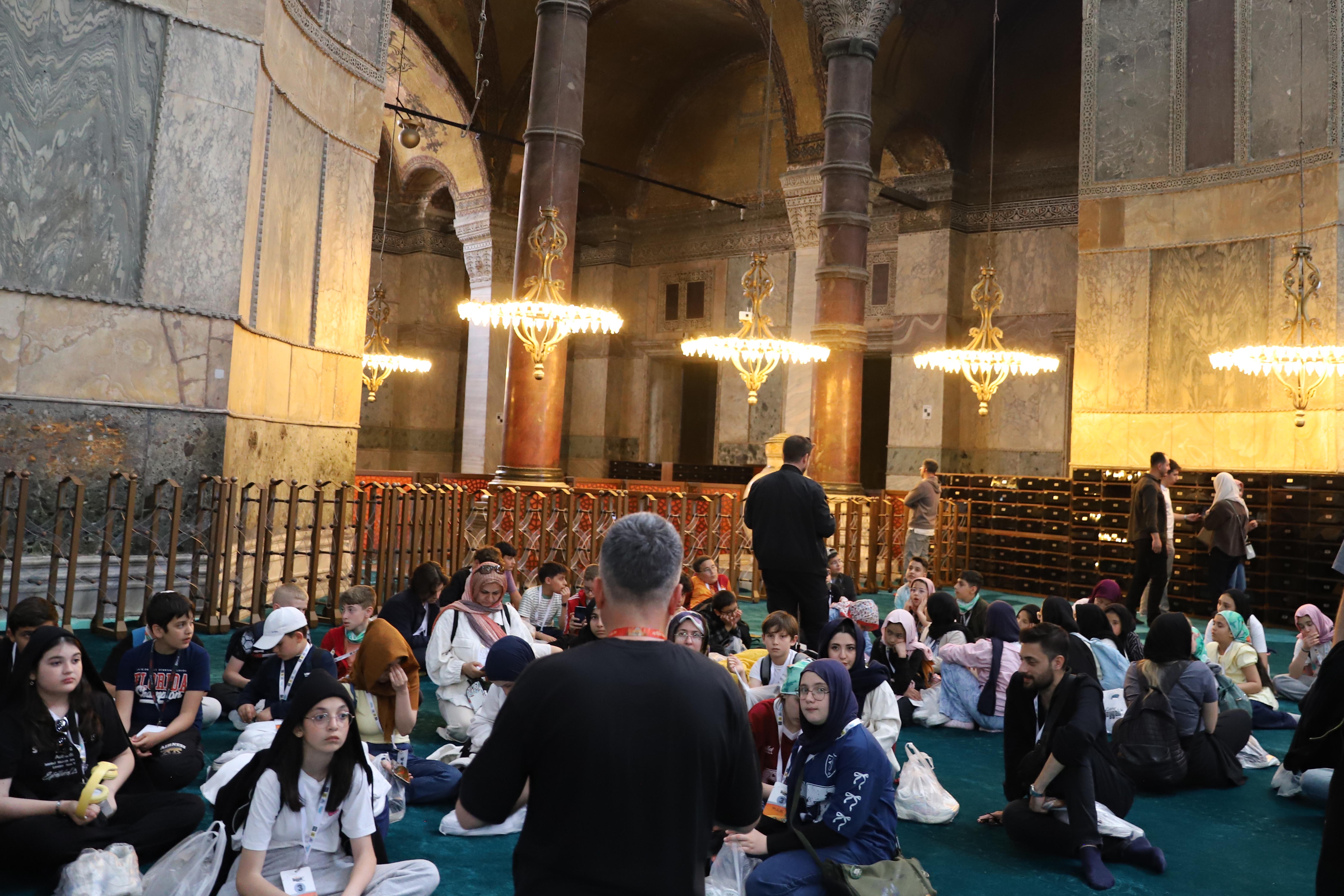 GENÇ KOMEK ÖĞRENCİLERİNE İSTANBUL GEZİSİ